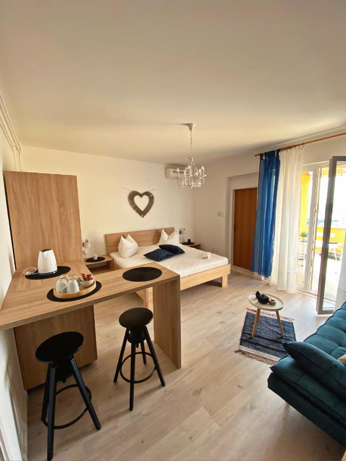 Hotel The Manzoni Family 3 Punat Zewnętrze zdjęcie